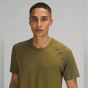 Men’s Lululemon Metal Vent Short Sleeve 2.0
